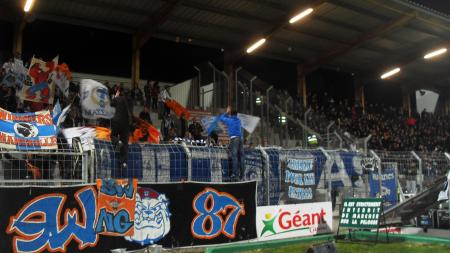 27-AJACCIO-OM 01.jpg